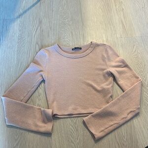Woman’s Cropped Zara Long Sleeve